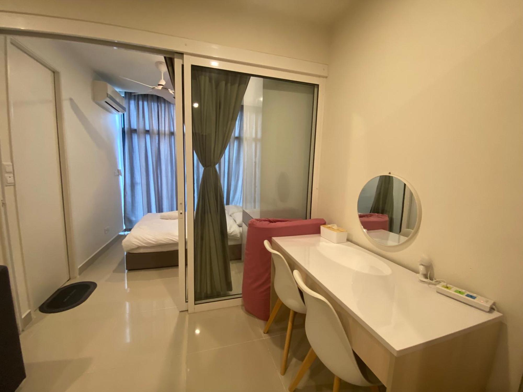 Kota Kinabalu City The Shore - Lucky 7 Homestay Exterior photo